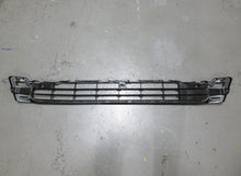 Load image into Gallery viewer, FB-05 Front bumper grill for type 4 narrow
